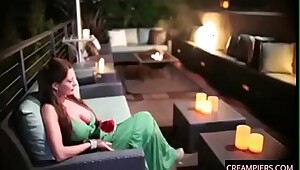 Creampie elegant mature woman at hand large in the beam cock